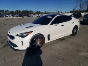 Kia Stinger PREMIUM 2.0L 4 2019