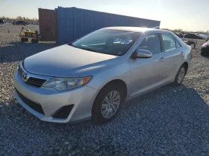 Toyota Camry BASE 2.5L 4 2012
