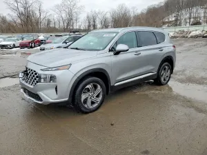 Hyundai Santa Fe SEL 2.5L 4 2022