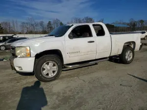 Chevrolet Silverado 1500 C1500 5.3L 8 2007