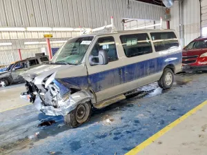 Ford Econoline E350 SUPER DUTY WAGON 5.4L 8 2012