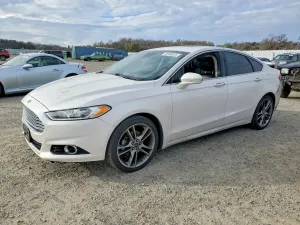 Ford Fusion TITANIUM 2.0L 4 2014