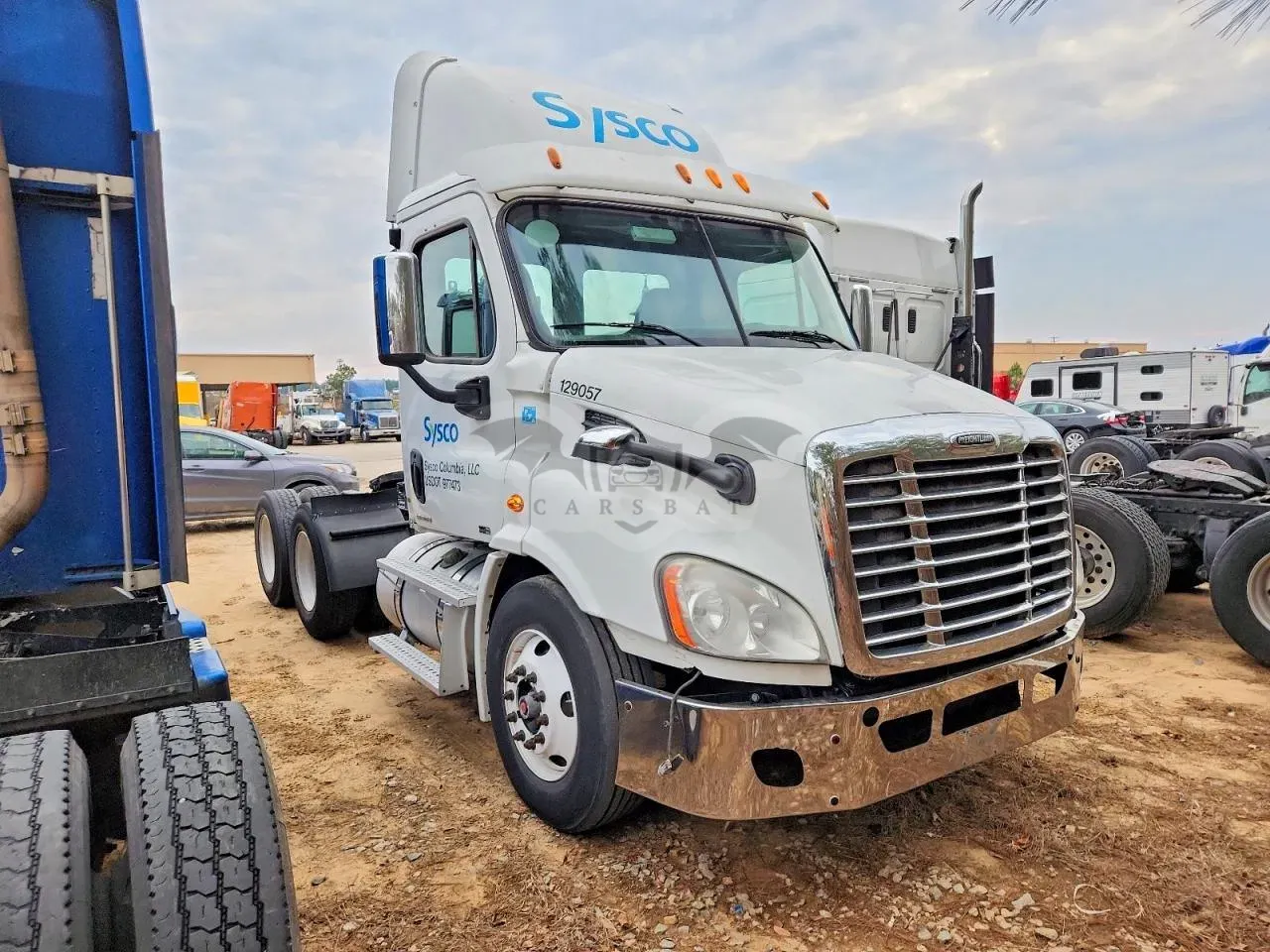 Freightliner Cascadia 12.8L 6 2011