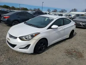 Hyundai Elantra SE 1.8L 4 2014