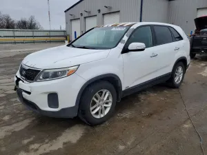 Kia Sorento LX 2.4L 4 2015