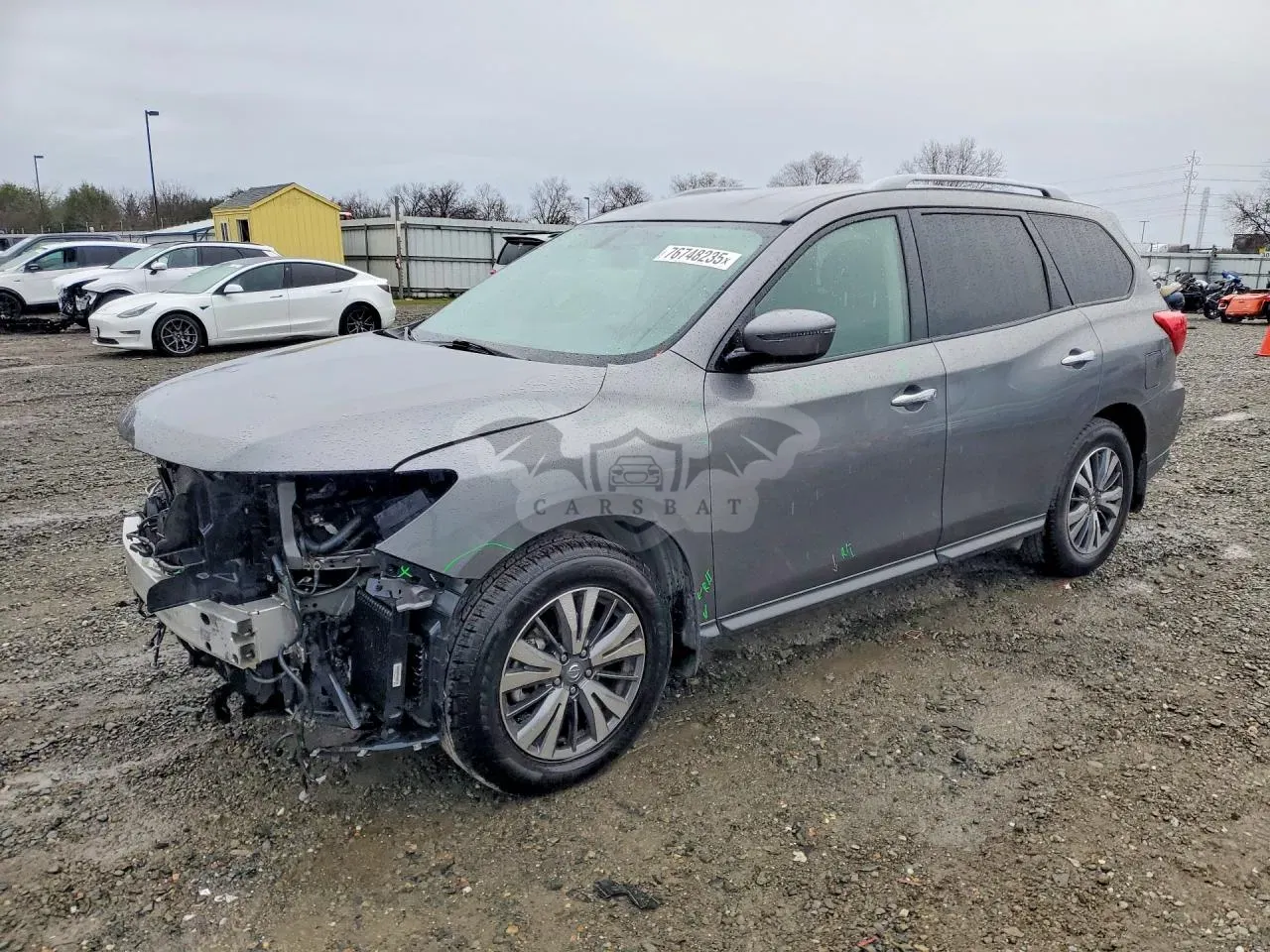 Nissan Pathfinder S 3.5L 6 2020