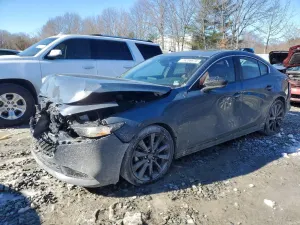 Mazda 3 PREFERRED 2.5L 4 2023