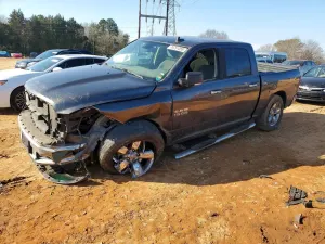 RAM 1500 SLT 5.7L 8 2016