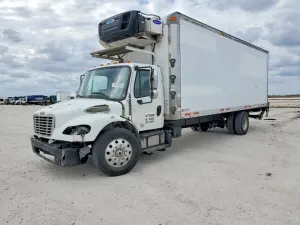 Freightliner Business Class M2 106 MEDIUM DUTY 6.7L 6 2015