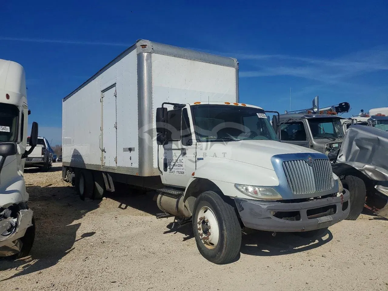 International DuraStar / 4000 7.6L 6 2011