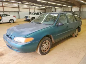 Ford Escort SE 2.0L 4 1998