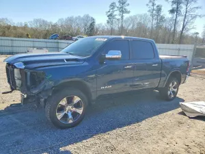 RAM 1500 LARAMIE 5.7L 8 2019