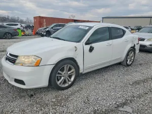 Dodge Avenger SE 2.4L 4 2012