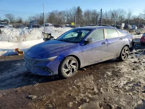 Hyundai Elantra SEL 2.0L 4 2024