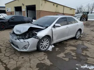 Toyota Camry SE 3.5L 6 2014