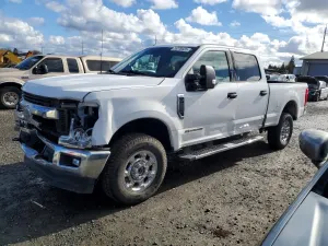 Ford F-250 SUPER DUTY 6.7L 8 2018