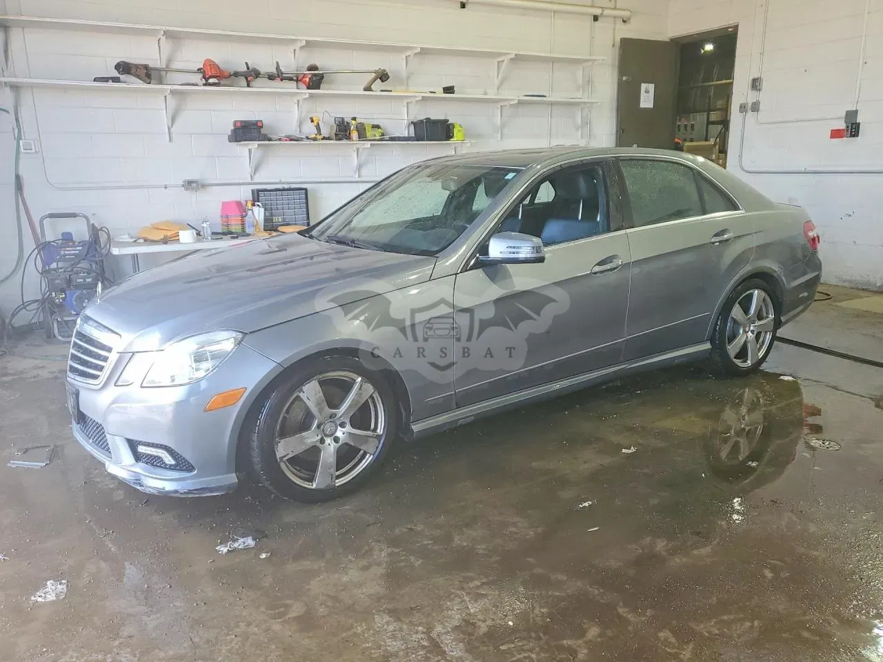 Mercedes-Benz E 3.5L 6 2011