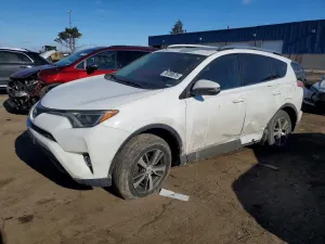 Toyota Rav4 XLE 2.5L 4 2016