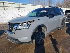 Nissan Pathfinder SL 3.5L 6 2024