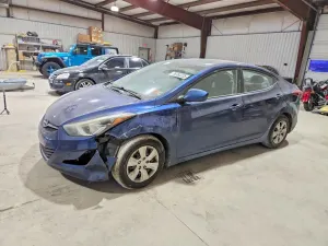 Hyundai Elantra SE 1.8L 4 2016