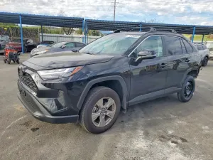 Toyota Rav4 XLE 2.5L 4 2025