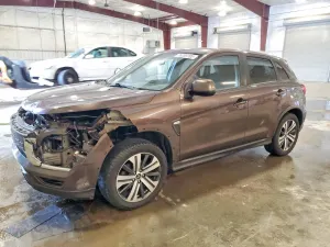 Mitsubishi Outlander ES 2.0L 4 2020