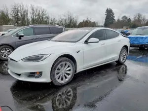 Tesla Model S 2018