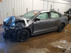 Volkswagen Jetta BASE 2 L 4 2015