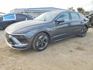 Hyundai Sonata SEL 2.5L 4 2025