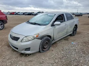 Toyota Corolla BASE 1.8L 4 2010
