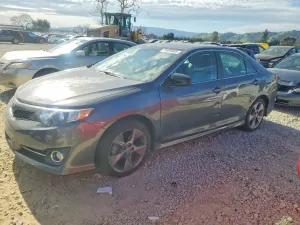 Toyota Camry L 2.5L 4 2014