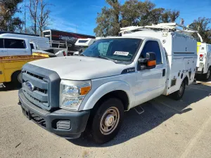 Ford F-350 6.2L 8 2013