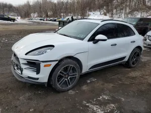 Porsche Macan S 3.0L 6 2021