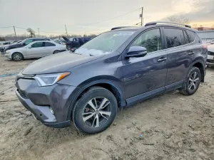 Toyota Rav4 XLE 2.5L 4 2017