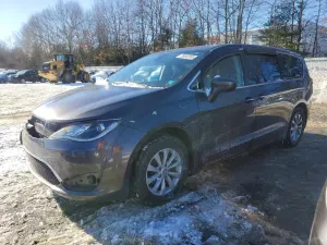 Chrysler Pacifica TOURING PLUS 3.6L 6 2019