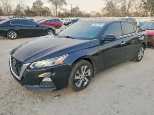 Nissan Altima S 2.5L 4 2021