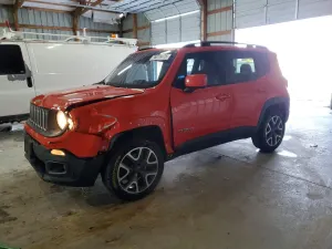 Jeep Renegade LATITUDE 2.4L 4 2016