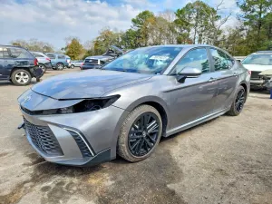 Toyota Camry XSE 2.5L 4 2025
