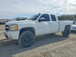 Chevrolet Silverado 1500 C1500 LT 5.3L 8 2009