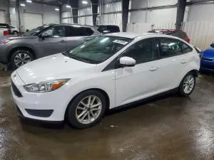 Ford Focus SE 2.0L 4 2017