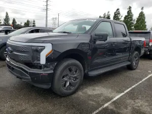 Ford F-150 LIGHTNING PRO 2023