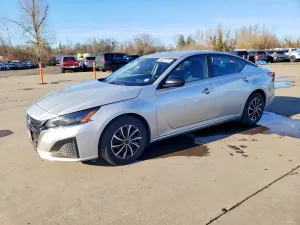 Nissan Altima S 2.5L 4 2024