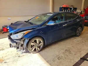 Hyundai Elantra SE 1.8L 4 2014