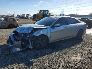 Hyundai Elantra SEL 2.0L 4 2021