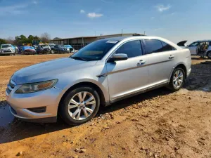 Ford Taurus SEL 3.5L 6 2011