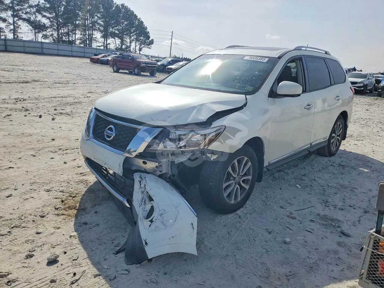 Nissan Pathfinder S 3.5L 6 2016