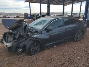 Kia K5 LXS 1.6L 4 2021