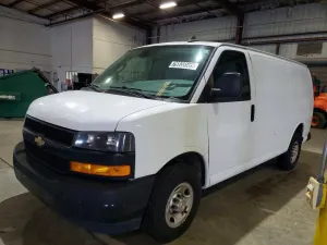 Chevrolet Express 4.3L 6 2021