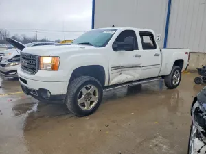 GMC Sierra K2500 DENALI 6.6L 8 2012