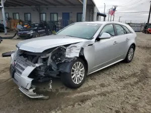 Cadillac CTS LUXURY COLLECTION 3.0L 6 2011